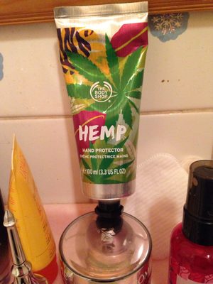 Hand protection   Hemp