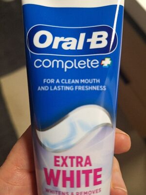 Oral B Extra white toothpaste