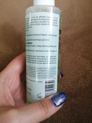 Miceral water with white flower essence