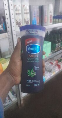 VASELINE MEN SMOOTHING