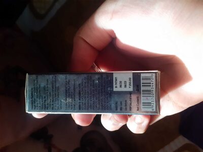 Revitalift crystal micro essence