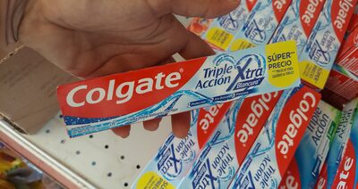 colgate triple acción xtra