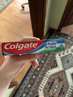 Colgate Üçlü Etki Diş Macunu