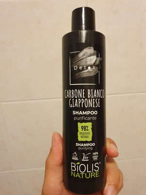 Shampoo carbone bianco giapponese