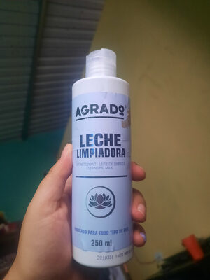 leche limpiadora
