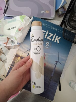 Emotion Gold Bliss %0 Alüminyum Kadın Sprey Deodorant