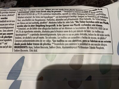 Baby wipes with 99.4% water