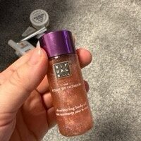 shimmering body oil