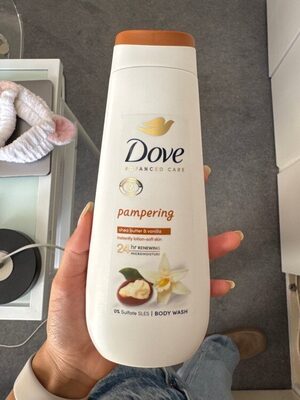 shea butter & vanilla BODY WASH