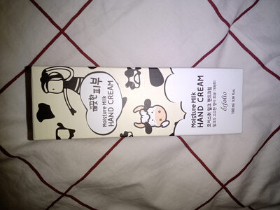 moisture milk hand cream