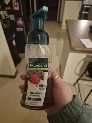 Palmolive Naturals Foaming Hand Wash Raspberry 250mL