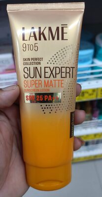 Lakme 9To5 Sun Expert Sunscreen Lotion