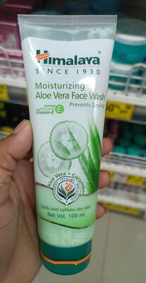 Himalaya Moisturizing Alo Vera Face Wash