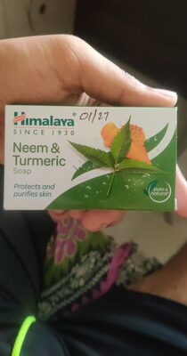 Himalaya neem & turmeric soap