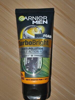 Facewash Garnier Man Turbo Bright
