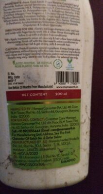 Mamaearth Onion Shampoo