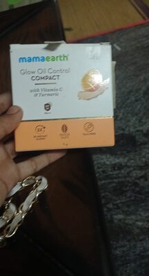 Glow oil control compact