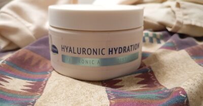 Hyaluronic hydration