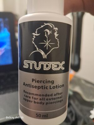 Piercing antiseptic lotion